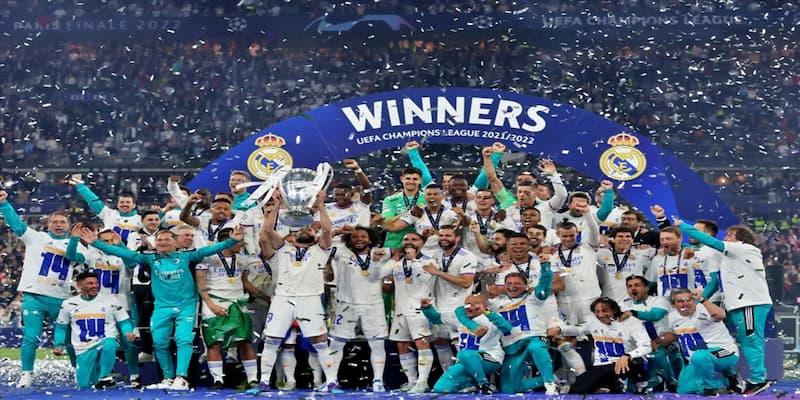 Ưu điểm khi xem giải UEFA Champions League trên website